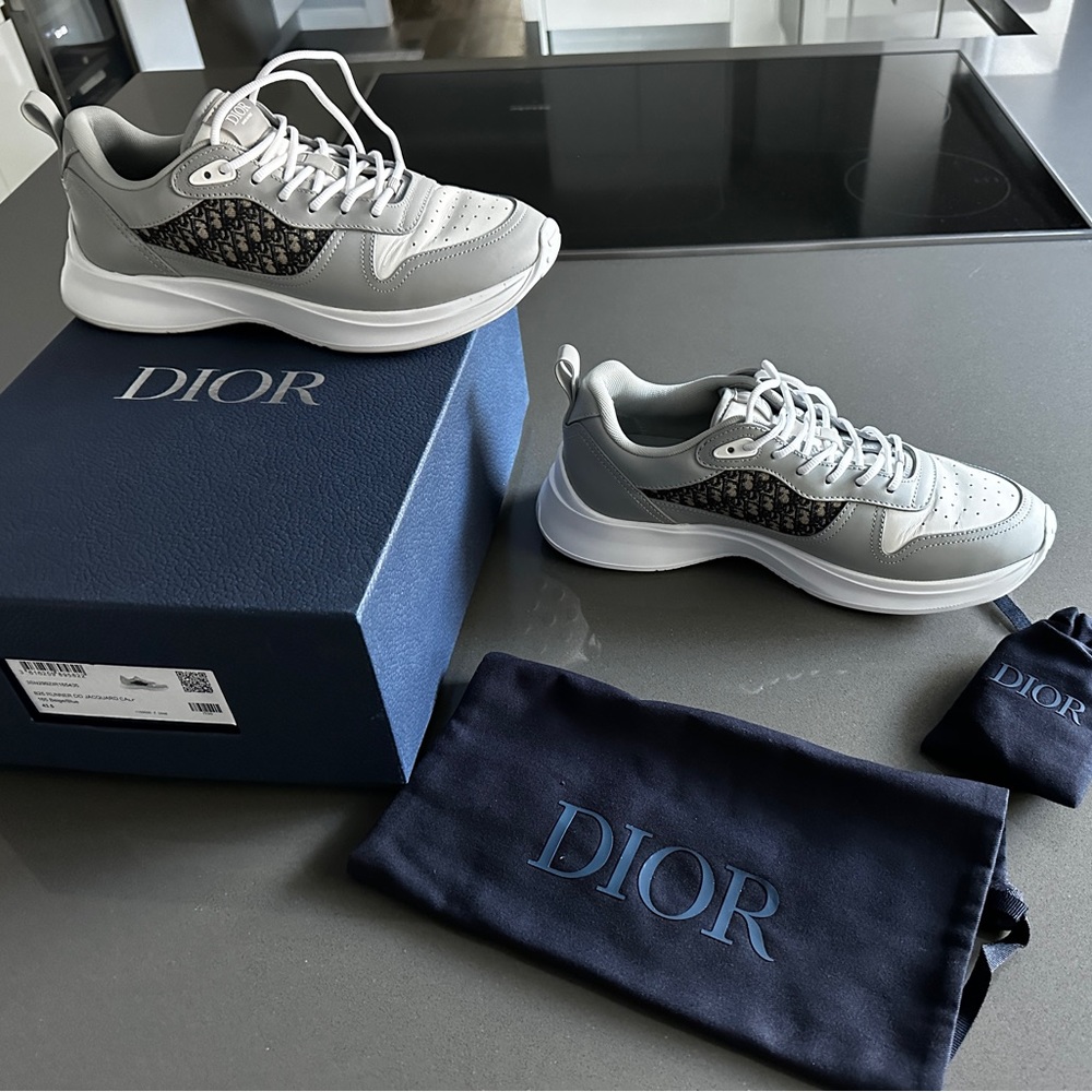Dior Men’s B25 RUNNER SNEAKER